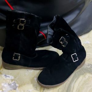 Black suede boots